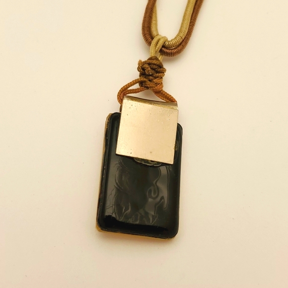 Metallic dichroic glass necklace with cord - Picture 3 of 4